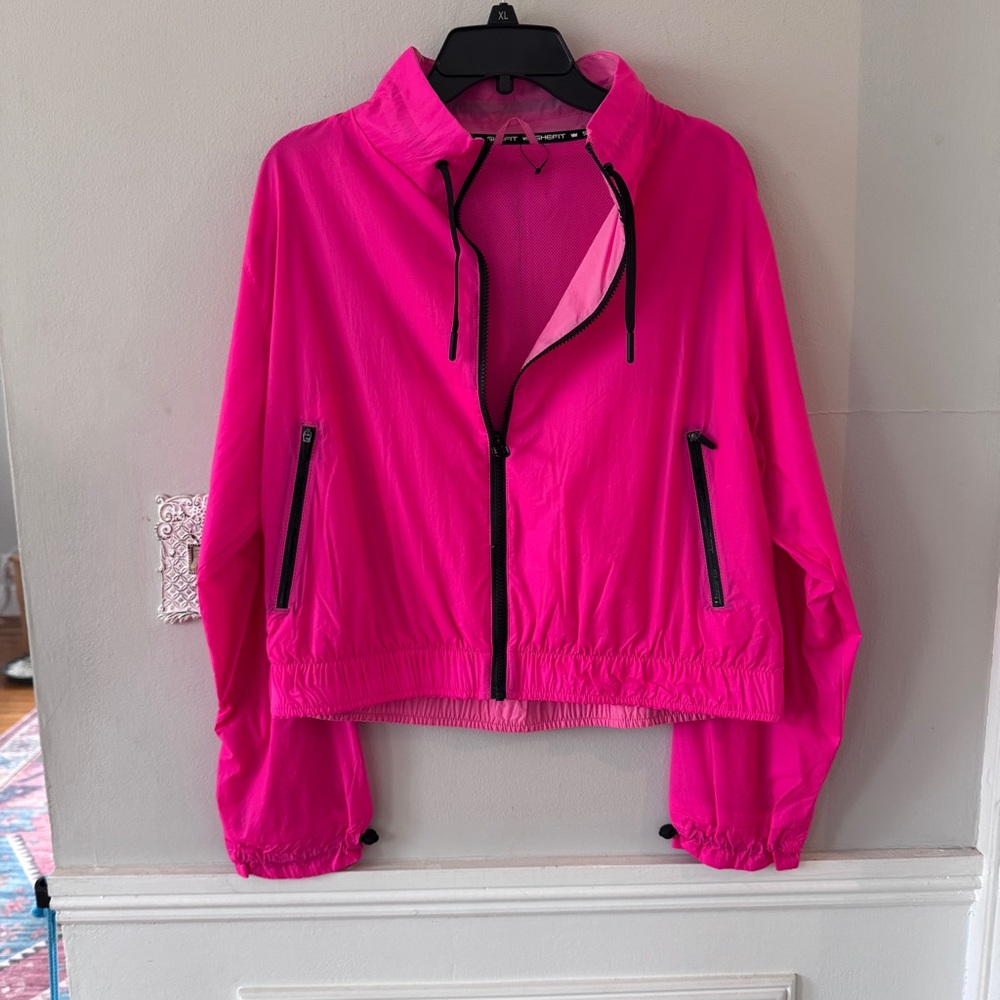 Shefit Cropped Windbreaker in Pink Glo/2Lux/never worn!